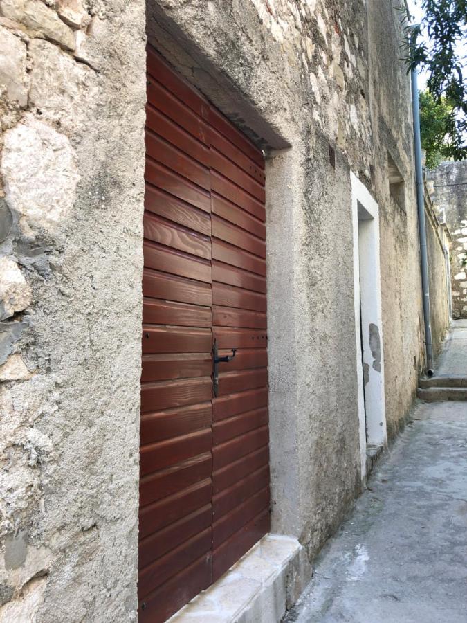 Apartments Ivana Rab Rab Town Exterior photo